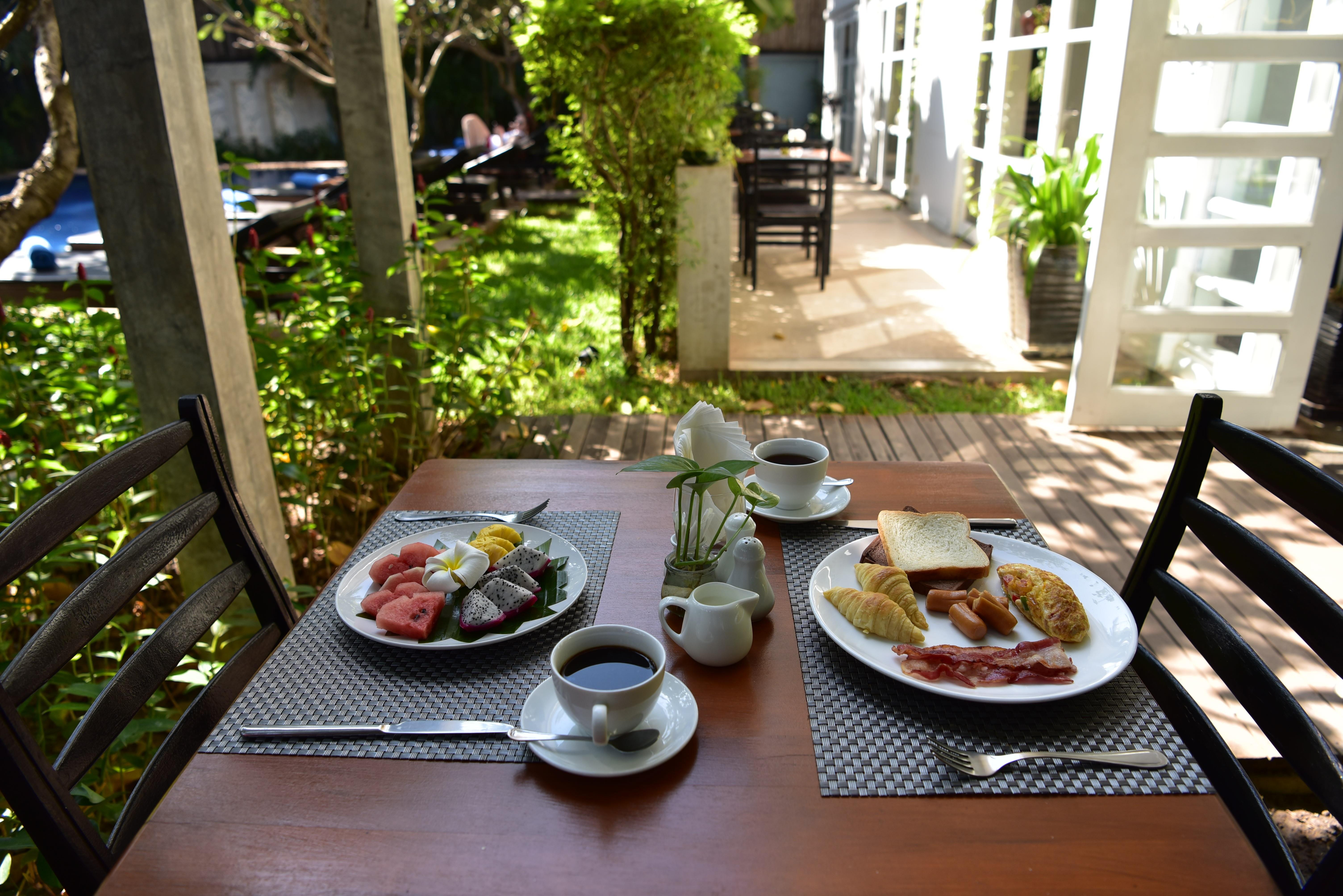 Amber Angkor Villa Hotel & Spa Siem Reap Exterior photo